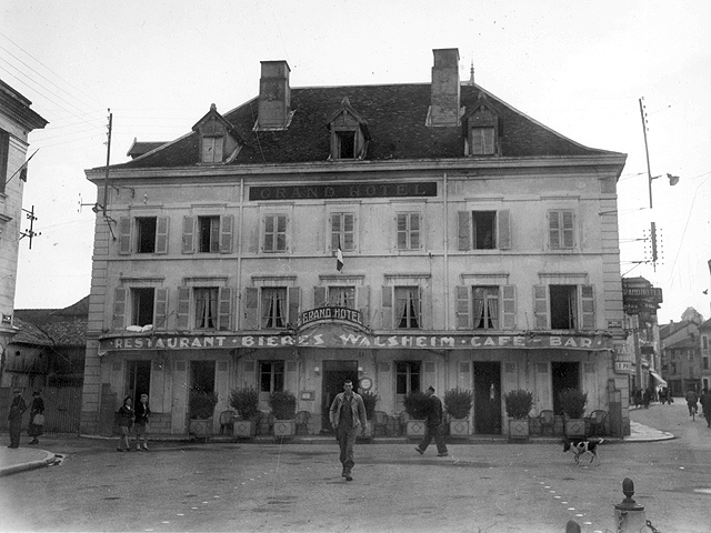 La Tour du-Pin 1944 - U.S. 3rd Infantry Division Photography WWII